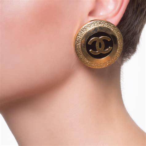 chanel vintage earrings uk.